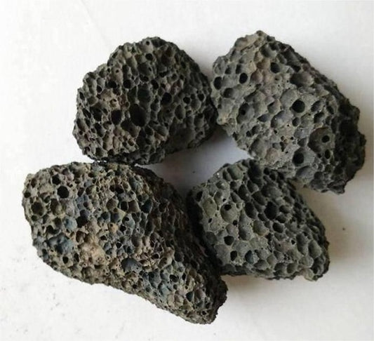 Black Volcanic Stone per KG